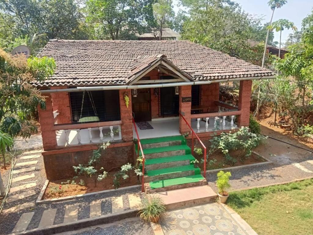Sukant Homestay, Palu, Murbād Eksteriør billede